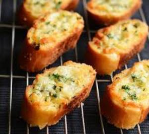 Chilli Cheese Garlic Bread