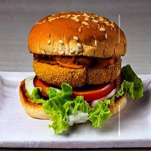 Makhani Paneer Burger