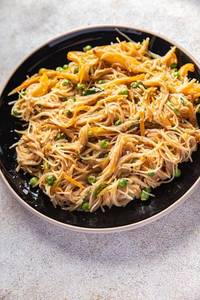 Hakka Noodles