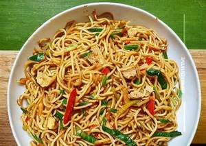 Egg Schezwan Noodles
