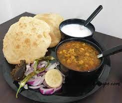 CHOLE BHATURE