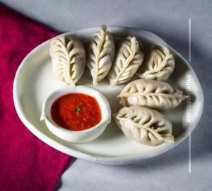 Steam  momo [paneer]