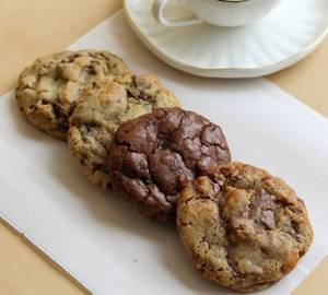 Assorted Pack Of 4 Cookies