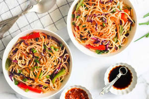 Veg Hakka Noodles