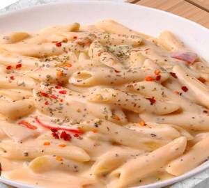 Chicken white creamy pasta