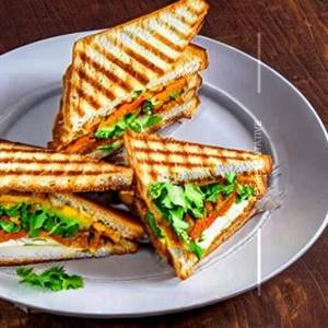 Aloo Pyaz Paneer Sandwich