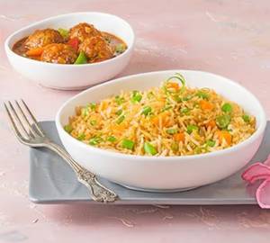 Veg Fried Rice With Veg Manchurian