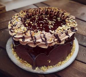 German Walnut Cake 500gm