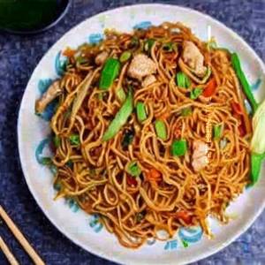 Chicken Hakka Noodles