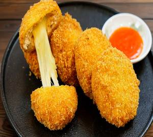 Cheese Nuggets [ 6 Pieces ]