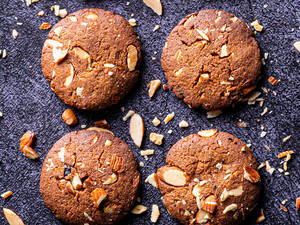 Keto Sugar Free Almond Cookies (6 Pcs)