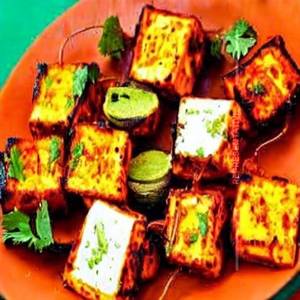 Tasty Tandoori Paneer momos