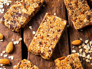 Nuts & Seeds Granola Bar