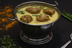 Kadhi Pakora