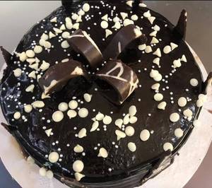 Dark Chooclate Truffle Cake [Eggless 1 Kg]