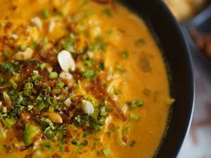 Veg Khao Suey