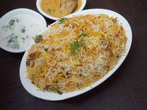 Chicken Sada Biryani