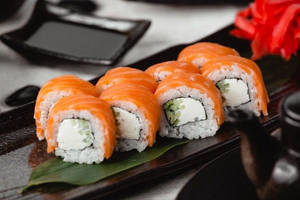 Golden Philadelphia Roll