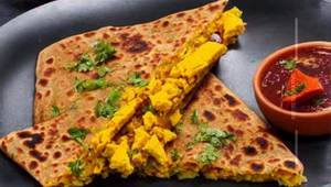 Egg Mughlai Paratha