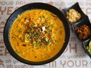 Chicken Khao Suey