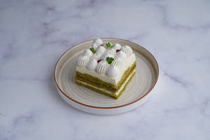 Raspberry Pistachio Pastry ( Gluten Free, Sugar Free)