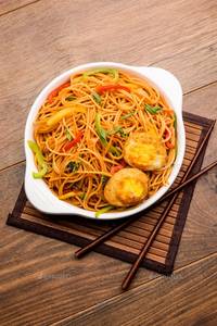 Hakka Noodles