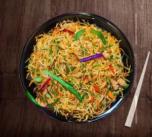 Egg Singapore Noodles