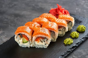 Spicy Salmon Roll