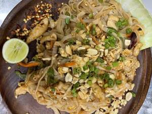 Chicken Pad Thai