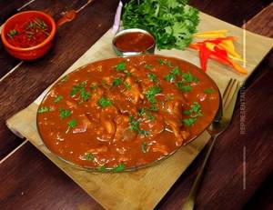 Chicken chilli [gravy]