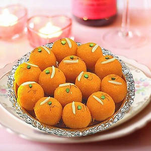Boondi Ladoo/Moti Choor L