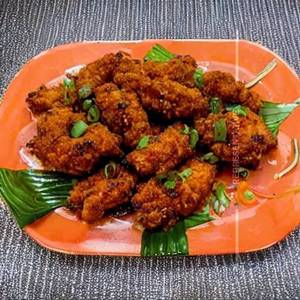 Crispy Chicken in Hot Garlic