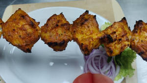 Laal Surkh Fish Tikka