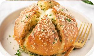 Korean Cream Cheese Garlic Bun   