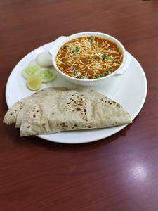 Paneer Butter Masala + 3 Paratha