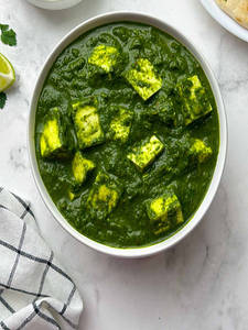 Palak Paneer Rice Bowl With Wheat Rumali Roti