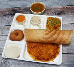 South Indian Thali (1 Mini Masala Dosa + 1 Mini Onion Uthapam + 1 Pc Idli + 1 Pc Vada)