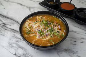 Veg Thukpa Soup