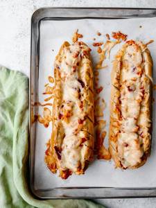 Chicken Garlic Bread Supreme