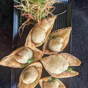 Bacon & Pork Wonton [6 Pieces]