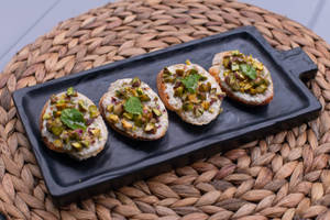 Turkish Crostini
