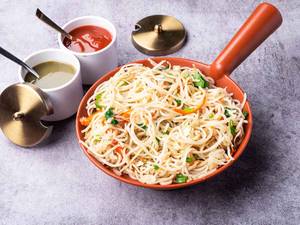 Veg Road Side   Noodles