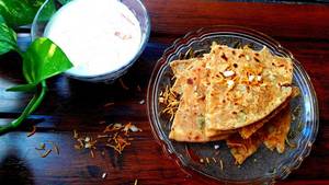 Sev Paratha