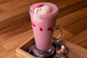 Malt Berry Shake