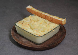Backed Macaroni With Pineapple