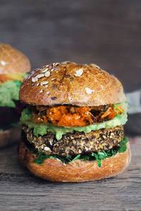 Maha Veggie Burger