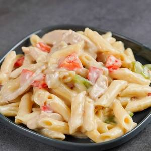 Chicken Cheese Burst White Sauce Pasta
