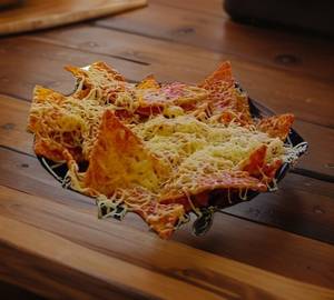 Plain nachos                                                                                                                            