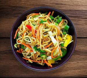 Veg hakka noodles