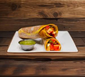 Egg With Paneer Roll